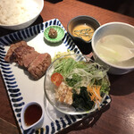 牛たん焼き 仙台 辺見 札幌ポールタウン店的實拍圖