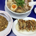 来来亭  桂川店的實拍圖