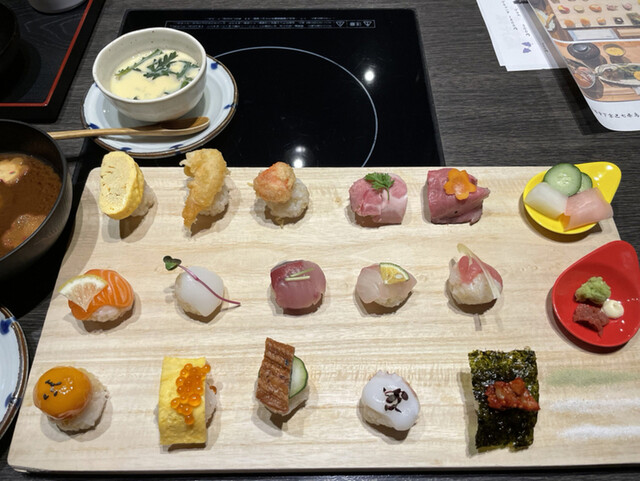 ぎゃらりぃ栞屋的实拍高清图