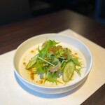 韓国料理 KOREAN DINING HAN CHEF 下北沢店的实拍图