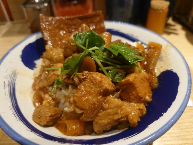 肉めし岡もと 御徒町店的實拍高清圖