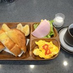 カフェドレザミ的实拍图
