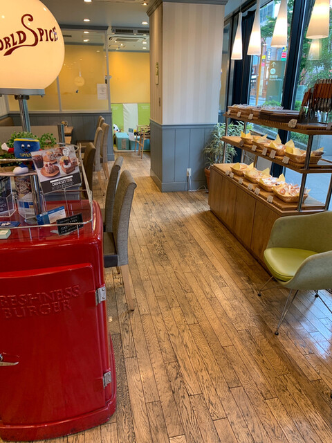 recommendations image for フレッシュネスバーガー グランエミオ大泉学園店