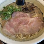 中華そば 錦 伏見店的实拍图