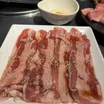 recommendations for 和牛 焼肉 ホルモン 肉大将 春吉 西中洲店