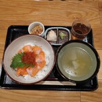 ご当地酒場 北海道八雲町 日本橋別館的实拍图