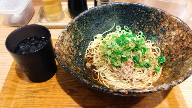 汁なし担担麺専門 キング軒 銀座出張所的实拍高清图