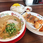 天下一品 久御山店的实拍图