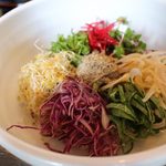 韓国スープ定食 ピニョ食堂的实拍图