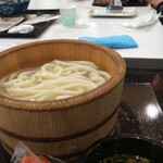 丸亀製麺 イオンモールKYOTO店的实拍图