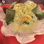 壱発ラーメン 八王子本店的實拍圖