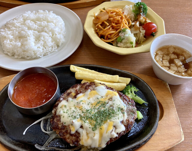 ヴィクトリアステーション 岩見沢店的实拍高清图